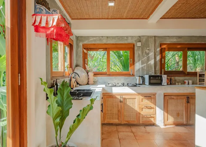 Charming 1 Bedroom Private - Riverside -