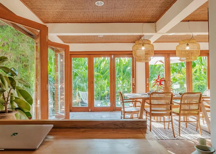 Charming 1 Bedroom Private - Riverside - Villa