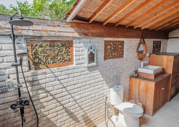 Charming 1 Bedroom Private - Riverside - Villa *