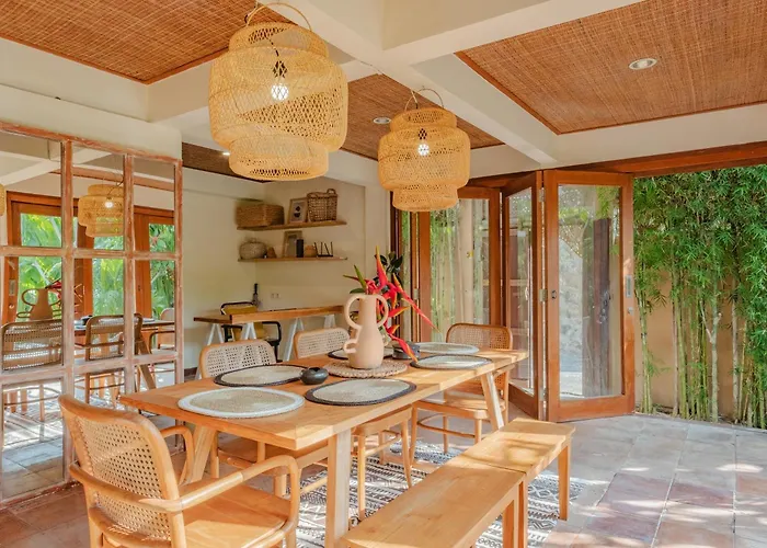 Villa Charming 1 Bedroom Private - Riverside - *