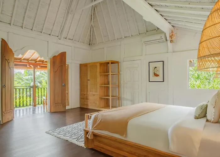 Charming 1 Bedroom Private - Riverside - Villa Canggu